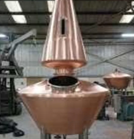 Distillation Pot with Heat Exchanger - Copper